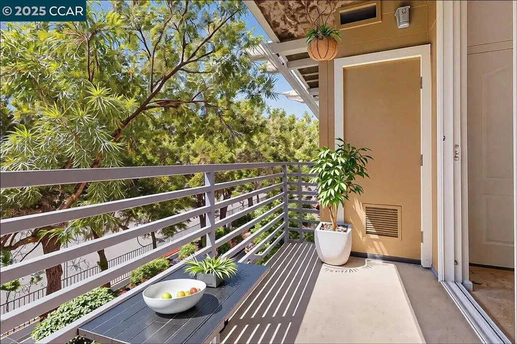 1582 Chandler St 131, Oakland, California 94603 home-pic-31